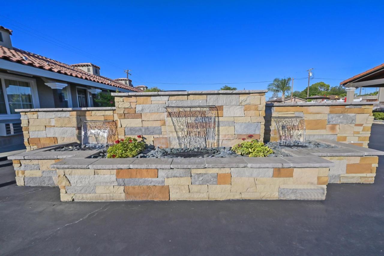 Traveler's Williams, Ca Modern Renovated Hotel 3*